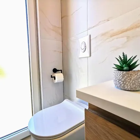 Apartman Diva With Heated Pool *