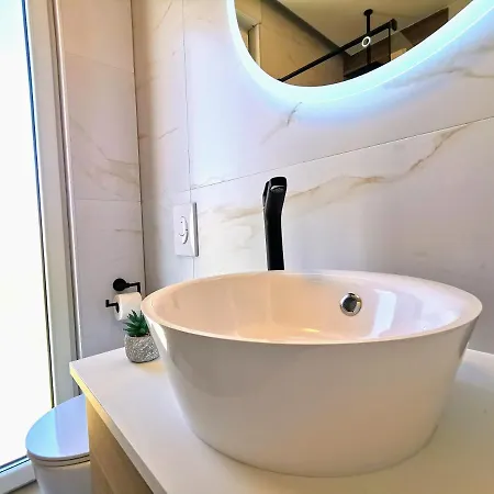 Apartman Diva With Heated Pool
